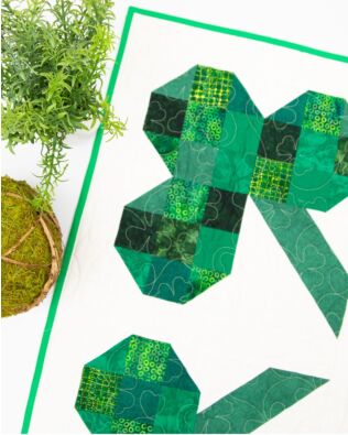 GO! Lucky Shamrocks Table Topper Pattern