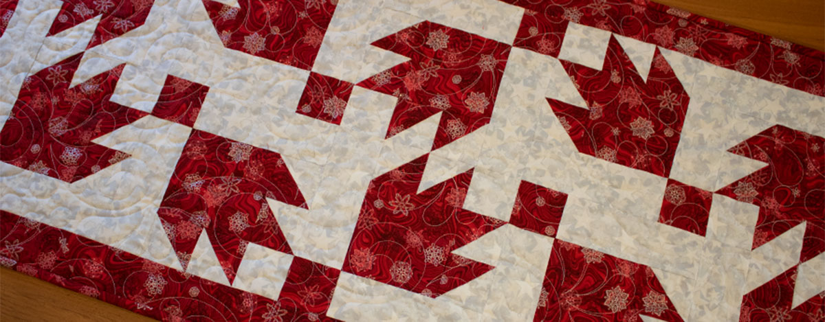 Bear's Paw Table Runner With a Twist