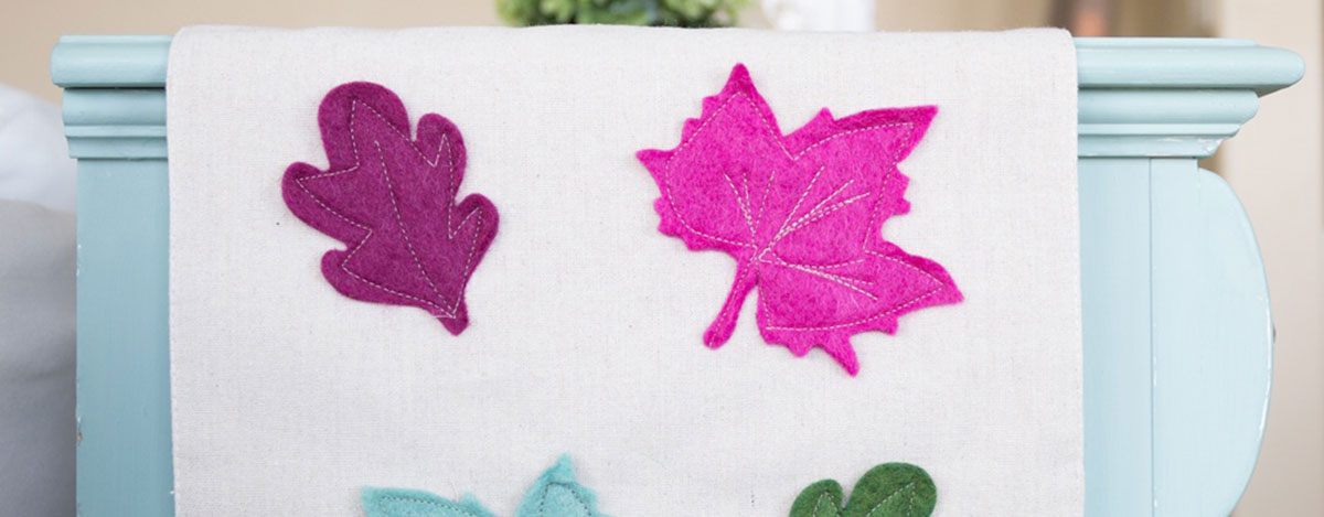 A Fast & Easy Fall Table Runner