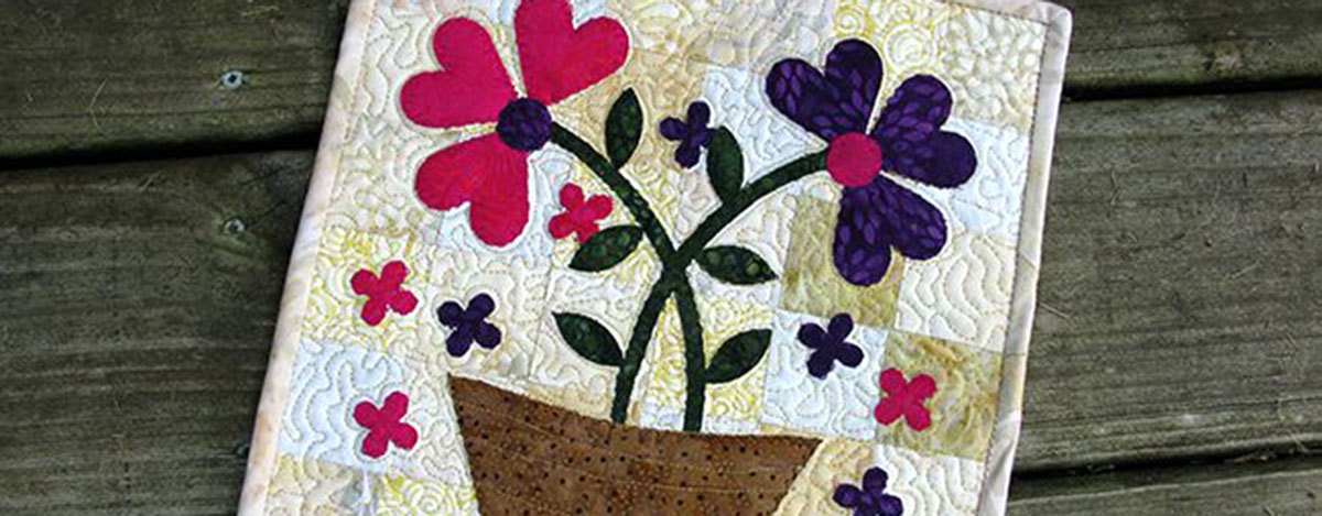 Serendipity Flower Basket Mini Quilt