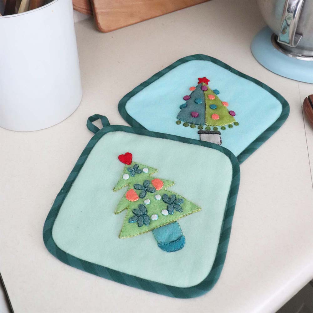 GO! Pot Holder Set Pattern by Sue Spargo