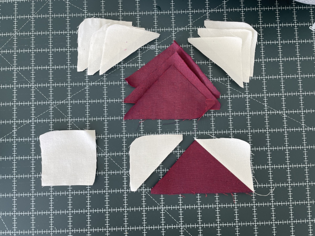 Assembling a Flying Geese Unit