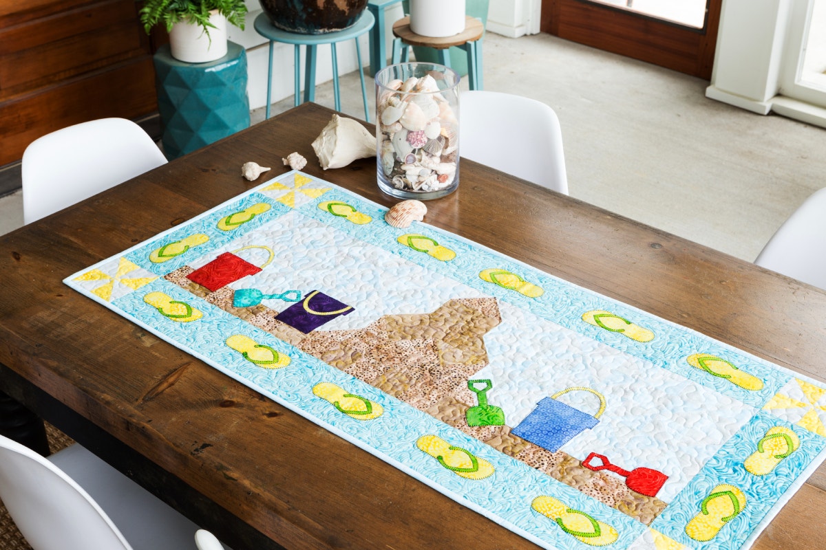 GO! Summer Sandcastle Table Runner Free Pattern