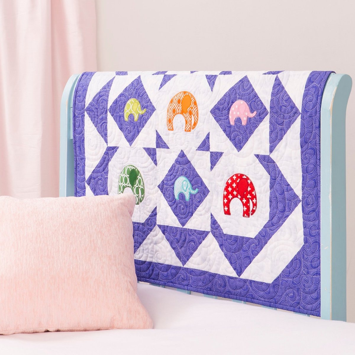 PQ11483-elephant-carousel-quilt-lifestyle-1500x1500-1-2