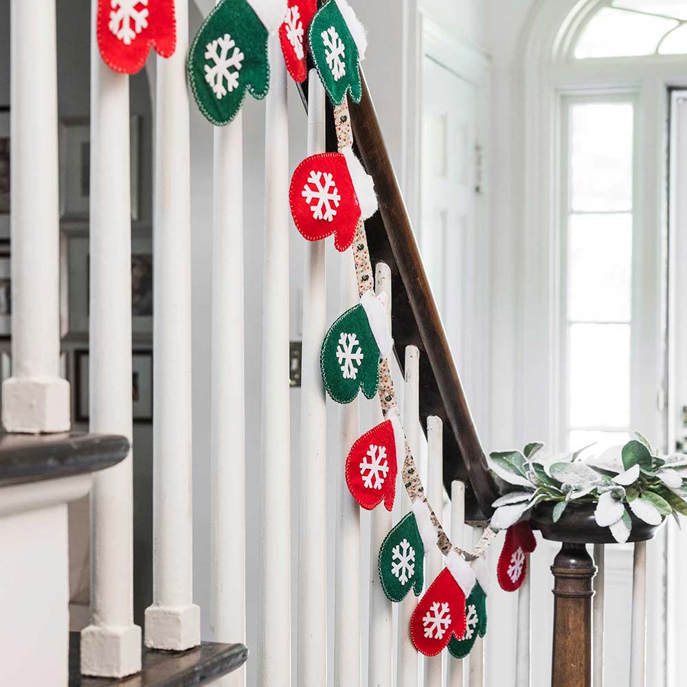Easy Christmas Crafts for Kids Mittens Advent Garland